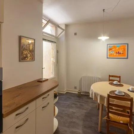 Apartamento Rue Du Barri Cordes-sur-Ciel Exterior foto